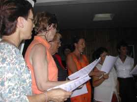 pompignane goodbye-03-06-groupe de chants 2