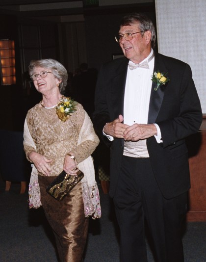 07-11-03-mom and dad's 50th-3 (55)